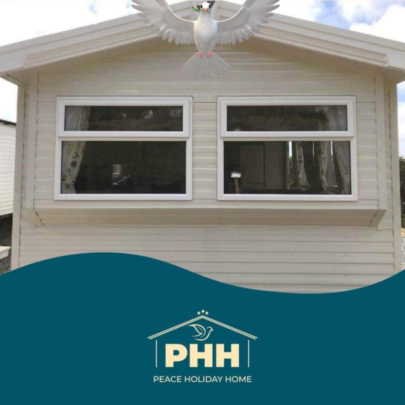 Exclusive 3 Bedroom Caravan, Sleeps 8 People At Parkdean Newquay Holiday Park, Cornwall, Uk מראה חיצוני תמונה